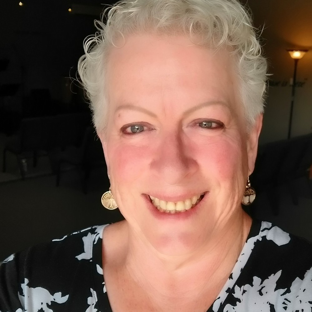Meet your Posher, Rose
